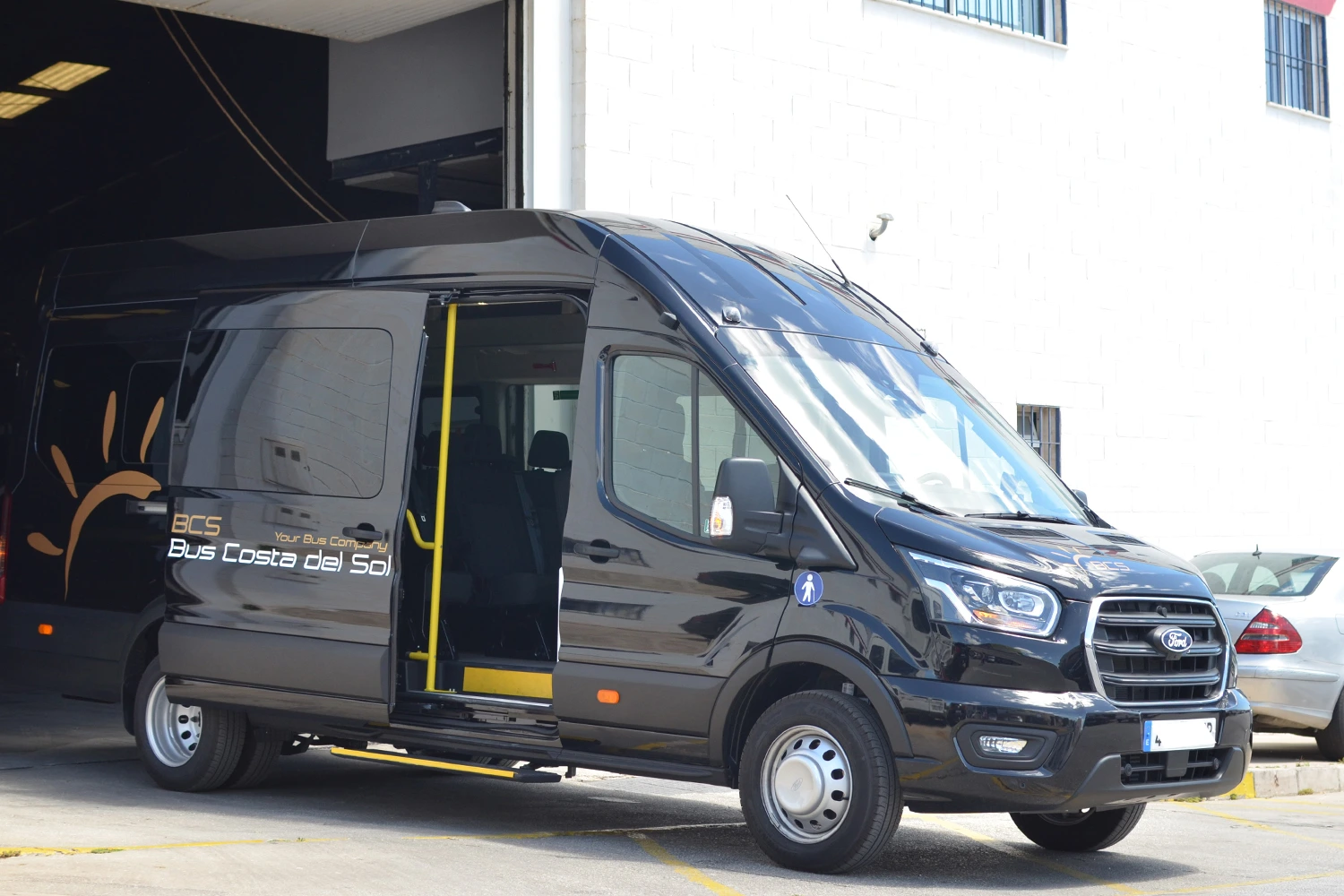 minibus transfer van transfer